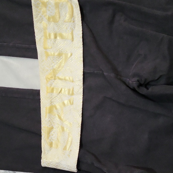 PINK Victoria's Secret New Orleans Saints Pants - Picture 2 of 10